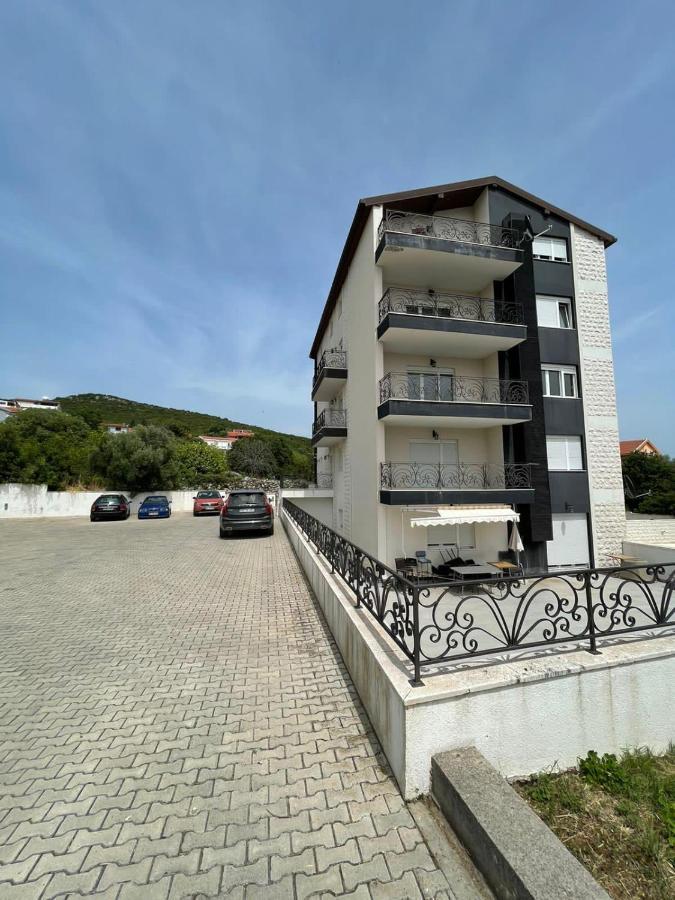 Lux Apartment Mms1 Krimovica Екстериор снимка